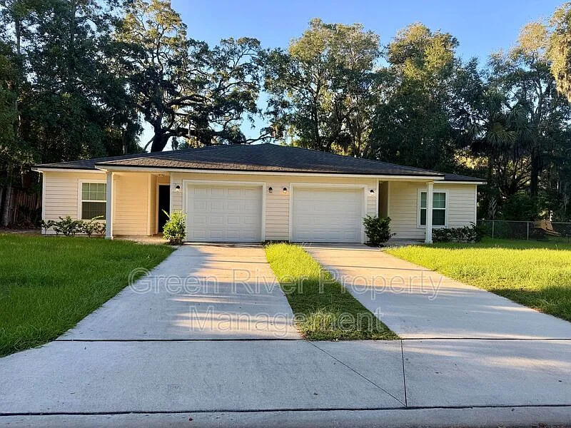 2 bed, 2.0 bath, 1141 sqft, $1,650 — Photo 1