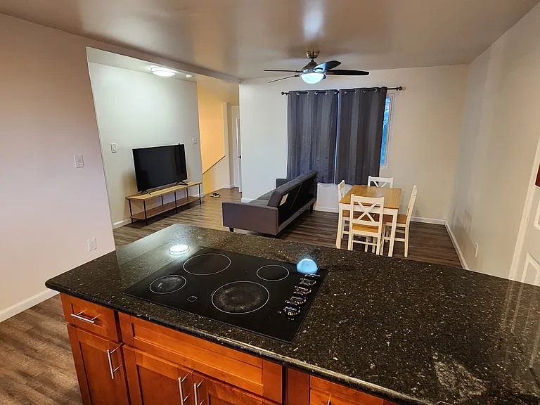 306 Ekoa Pl — Photo 11