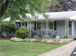 3765 Pleasant Dr, Hermitage, PA 16148