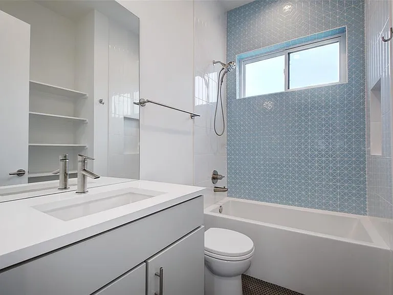 6020 Springdale Rd #3 — Photo 15
