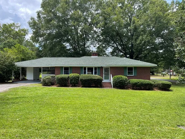 709 Edisto St, Johnston, SC 29832
