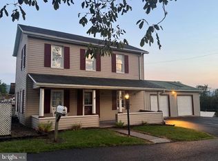 41 Monroe Aly, Lewistown, PA 17044