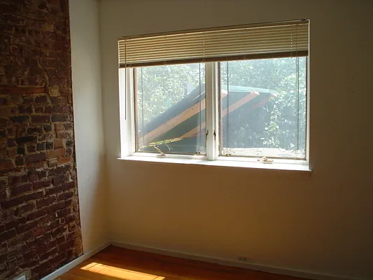 Rented by Chartwell Manhattan Realty | media 25