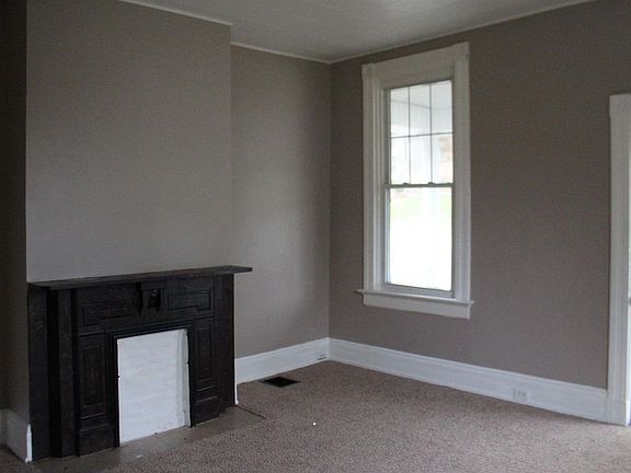 4th image of 3025 Glenway Ave