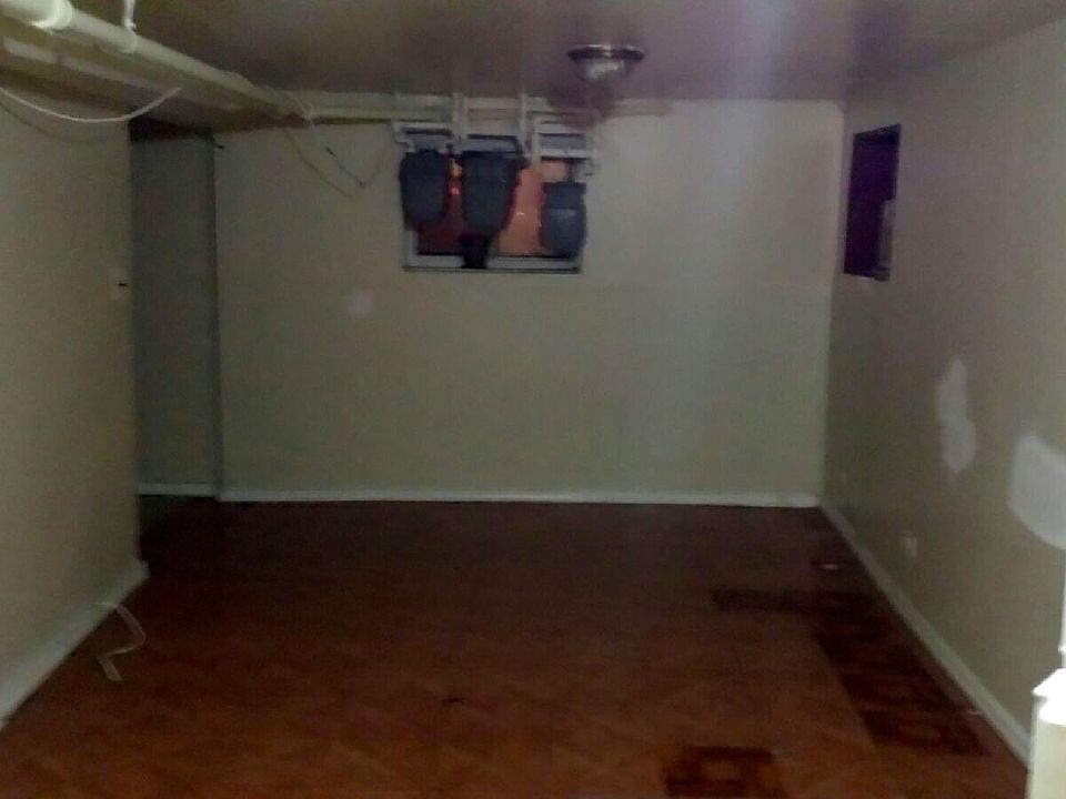 2nd image of 3526 N Pulaski Rd