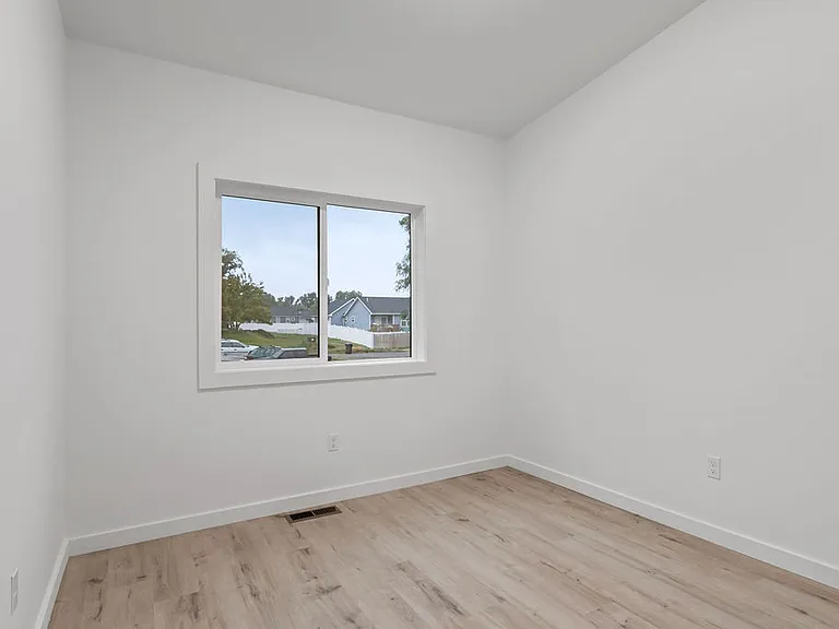 218 Reda Ln — Photo 59