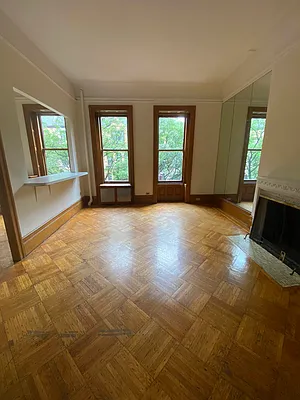 Rented by Oxford Property Group | media 12