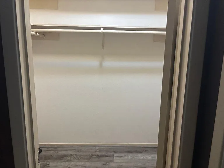 8020 Braesmain Dr — Photo 10