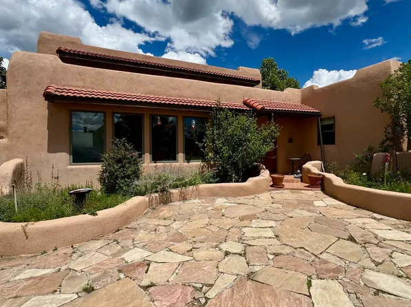 29 Busy St, Arenas Valley, NM 88022