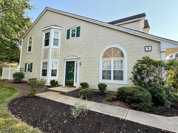 501 Reading Cir, Bridgewater Twp., NJ 08807