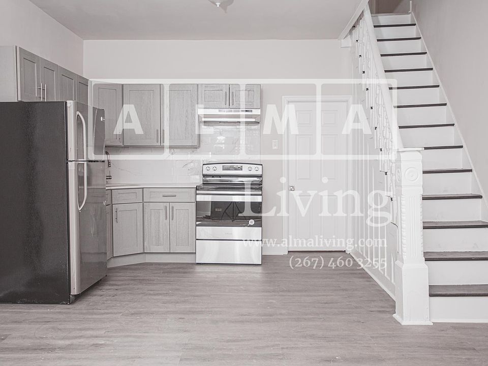 1st image of 2531 W Dakota St #11
