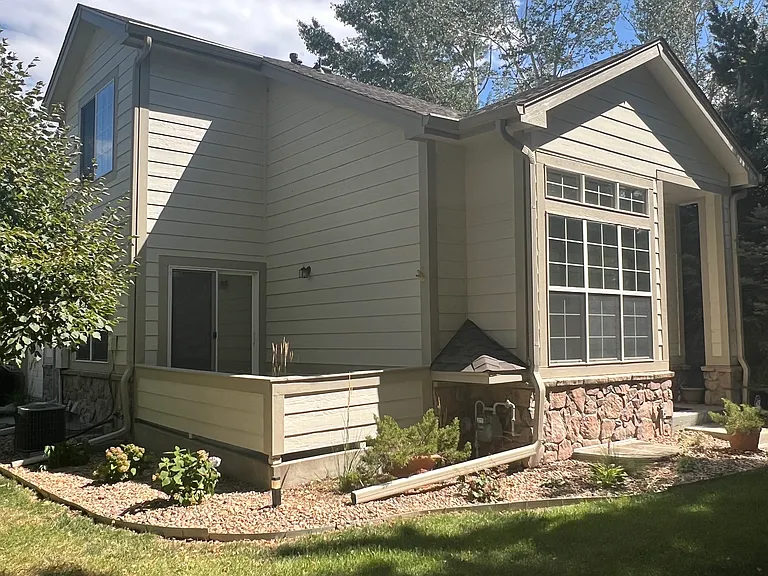 2851 Whitetail Cir — Photo 3