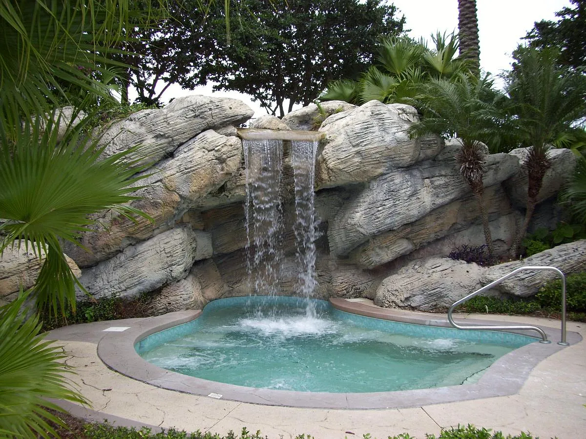 1 bed, 842 sqft, $1,400 — Photo 4