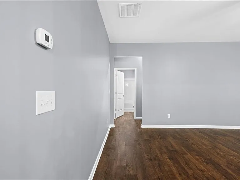 407 Aviary Ln — Photo 29