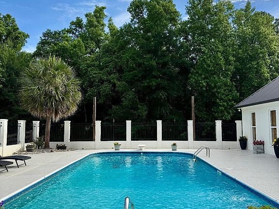2nd image of 14281 Timber Ridge Dr