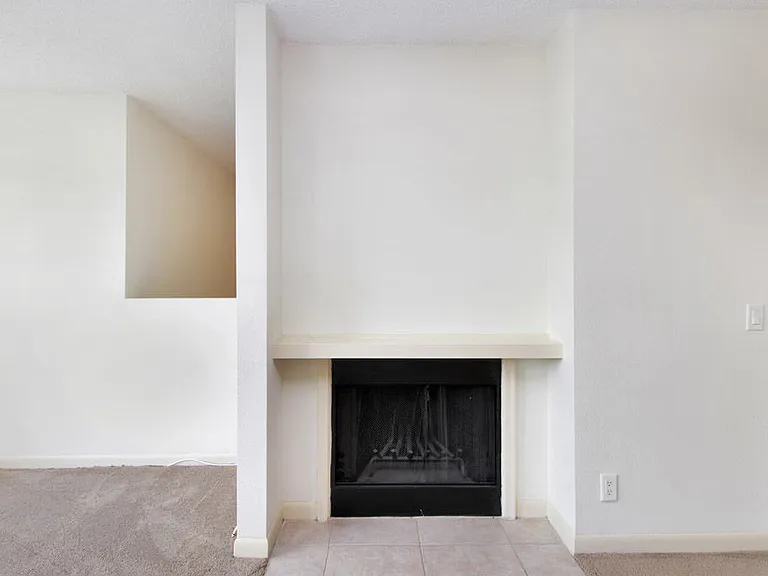 IMT BelaSera at Forest Hills — Photo 9