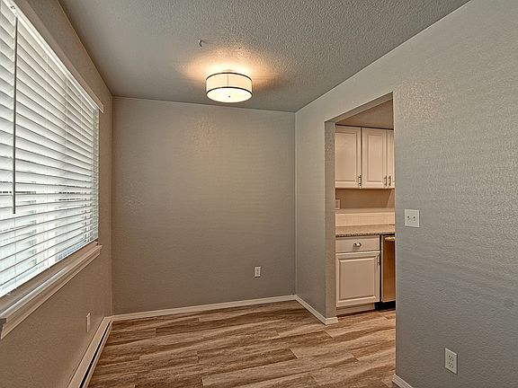 5th image of 15115 40th Ave W