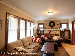 2265 N 62nd St, Wauwatosa, WI 53213
