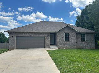 405 Stone Creek Rd, Willard, MO 65781