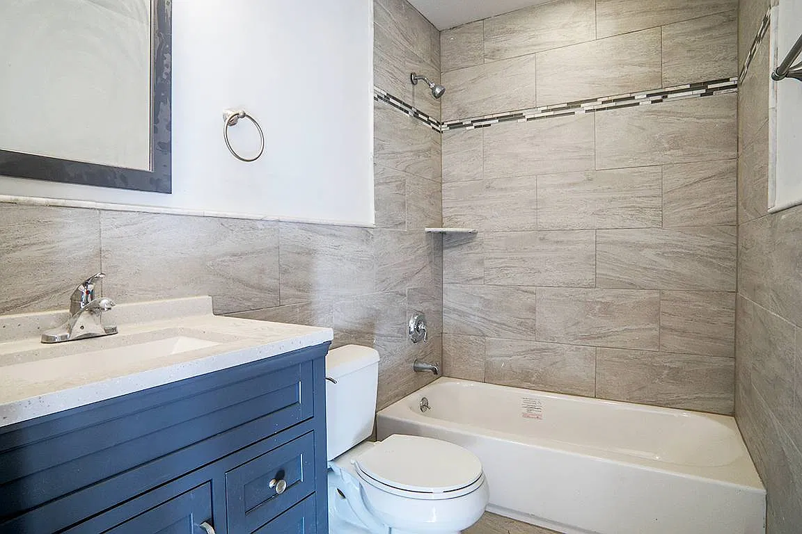 2 bed, 1.0 bath, $3,650 — Photo 4