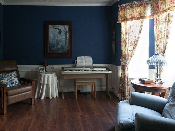 Formal Dining Room or Living Room