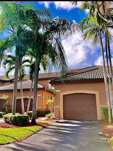 1st image of 1443 Veracruz Ln