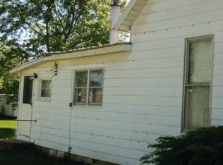 610 E 7th St, Manchester, OH 45144