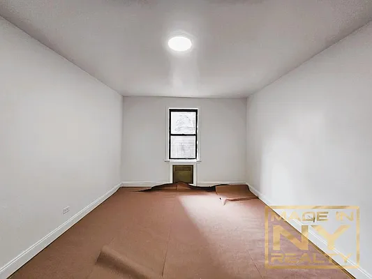Rented by Made In NY Realty | media 6