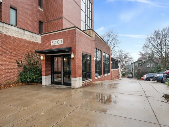 5301 5th Ave APT 2, Pittsburgh, PA 15232