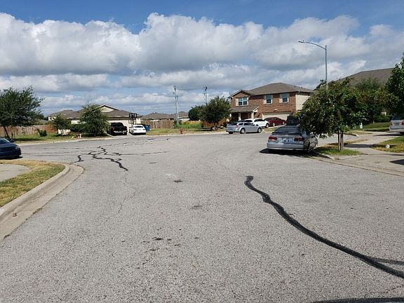 5th image of 13220 Pine Needle St