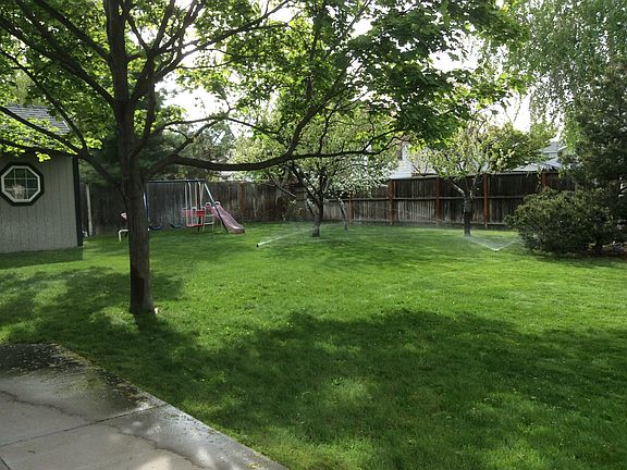 5th image of 1857 Alder Ave