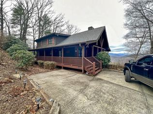 2082 Ridgepole Dr, Dillard, GA 30537