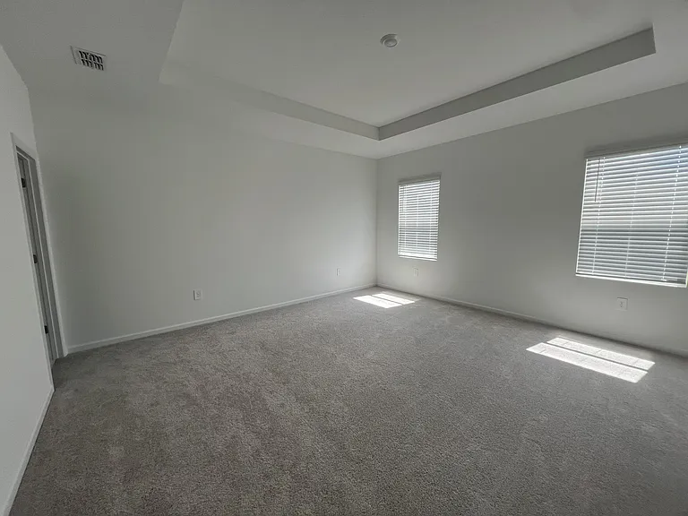 5653 Fiona Ln — Photo 30