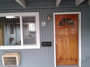 548 Rock St APT 09, Ashland, OR 97520