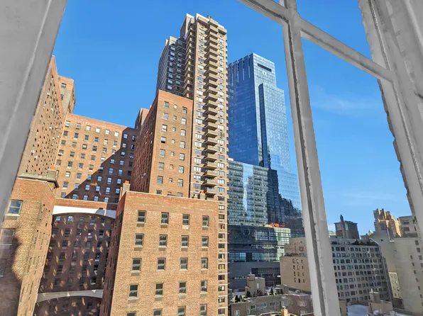 350 West 57th Street image 11 of 16