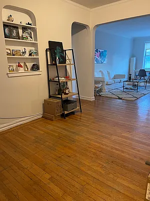 Rented by Highline Residential | media 44