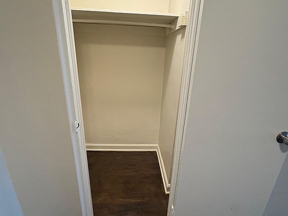 5th image of 103 Chancellor Ave #A30