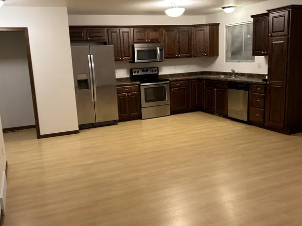 3330 8th St W #C, West Fargo, ND 58078