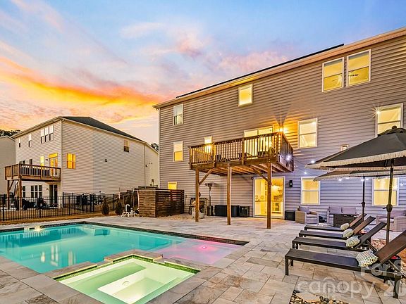 2nd image of 18905 Bankhead Rd