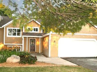 9359 Cortland Ct, Woodbury, MN 55125