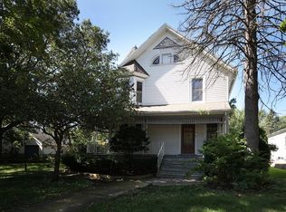 311 N Monroe St, Gardner, IL 60424
