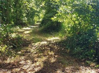 1581 Ministerial Rd, South Kingstown, RI 02879