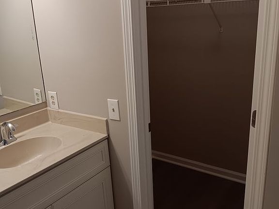 4th image of 425 Spauldingwood Rd