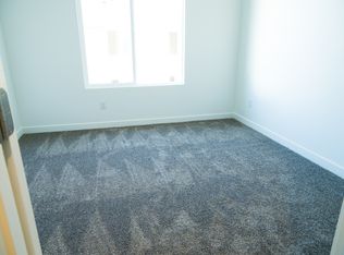 1825 E Fall St #A, Eagle Mountain, UT 84005