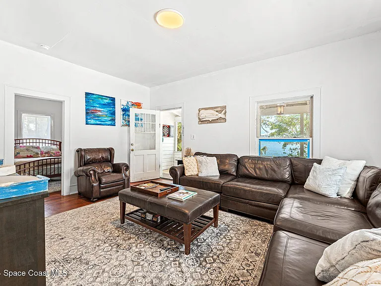 1365 Pineapple Ave #S — Photo 20