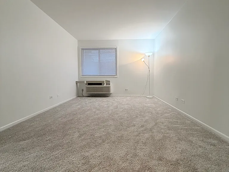 840 N Lakeside Dr #3B — Photo 8