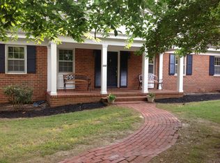 118 Spring Rd, Williamsburg, VA 23185