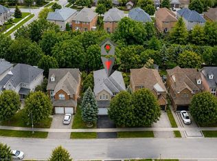 2092 Glenfield Rd, Oakville, ON L6M 3S4