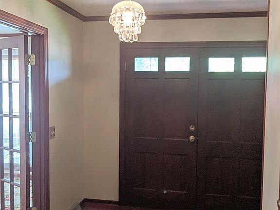 Front Door / Foyer