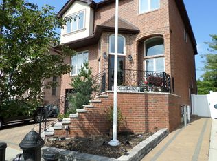 11 Monahan Ave, Staten Island, NY 10314